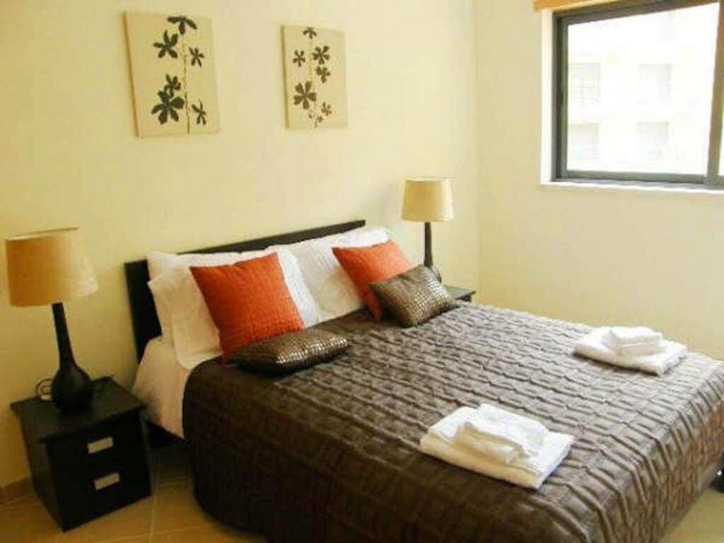 Luxury Two Br Pool View Beach Side Apartment At Algarve'S Longest Beach Armacao de Pera Bagian luar foto