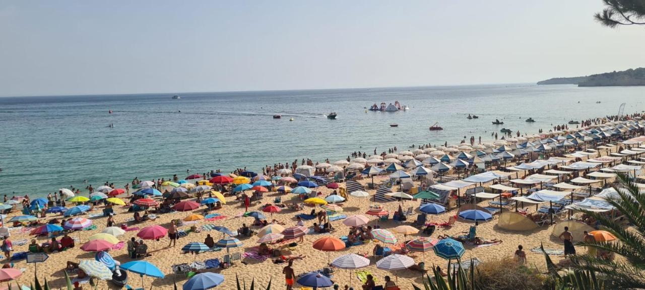 Luxury Two Br Pool View Beach Side Apartment At Algarve'S Longest Beach Armacao de Pera Bagian luar foto